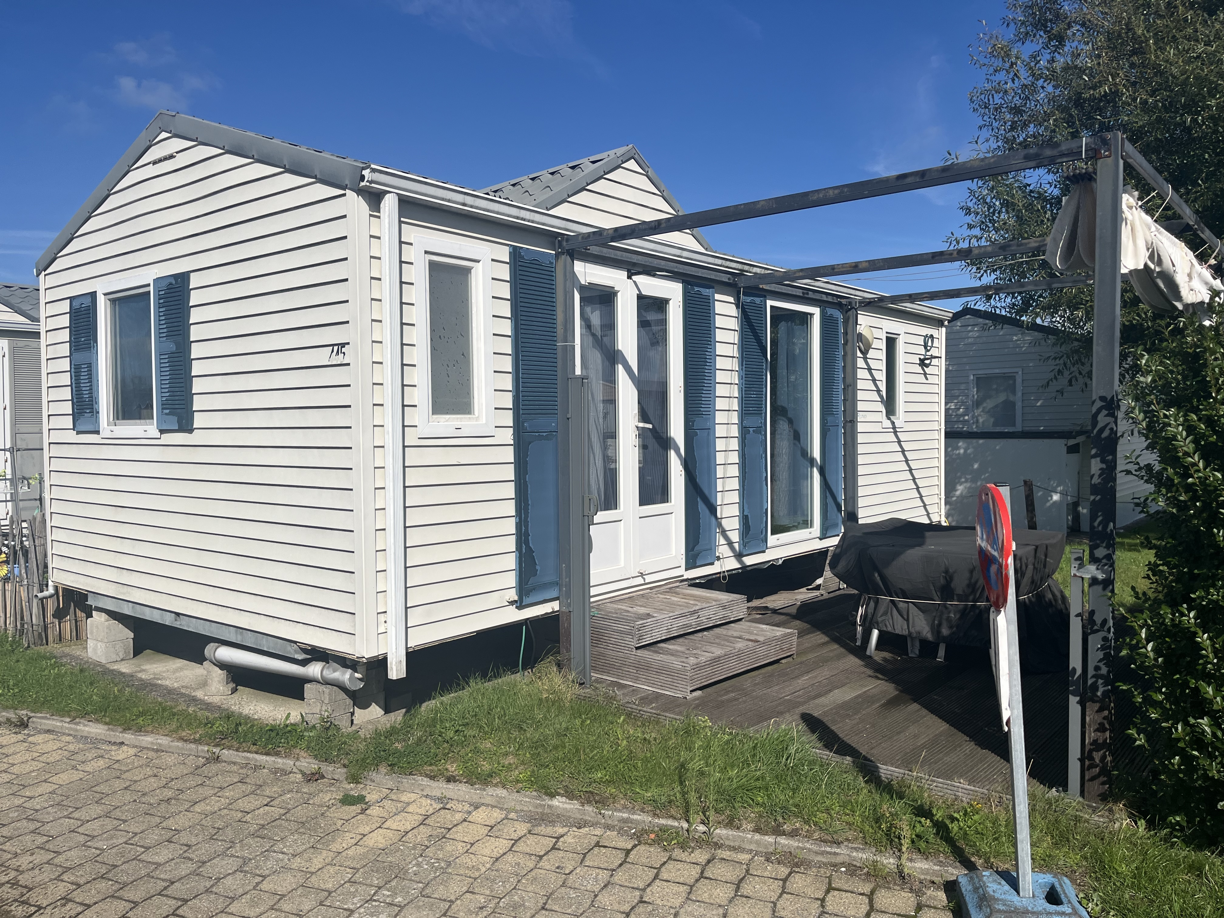 2388buiten