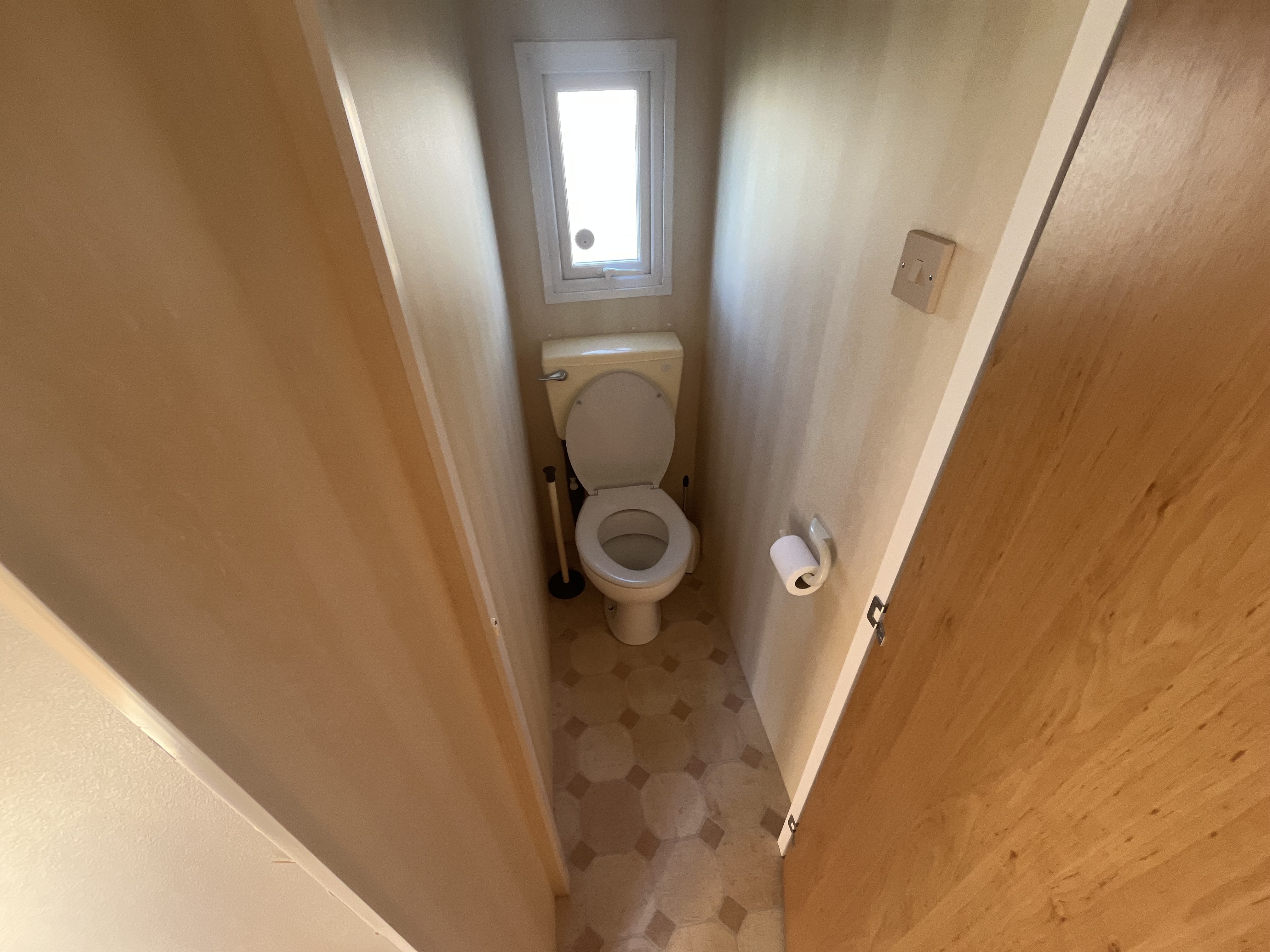 3308toilet